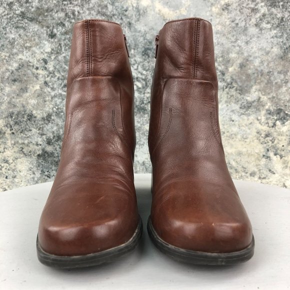 Naturalizer Women's Size 8M Brown Leather Block Heel Side Zip Ankle Booties - Picture 2 of 12